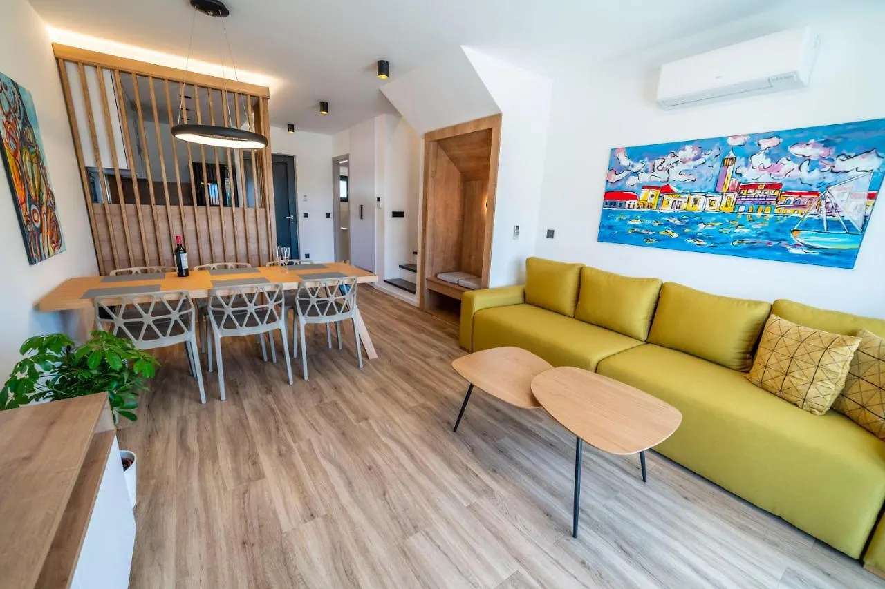 Pinna Residence - Tonna Pula 0*,